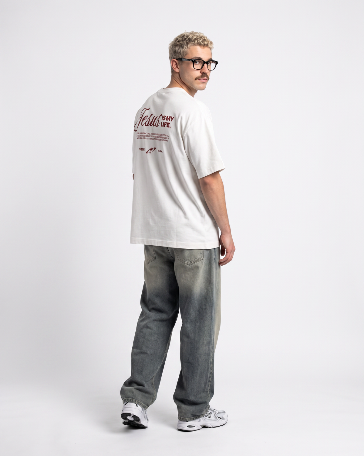Camiseta Oversized OffWhite - Jesus is my life