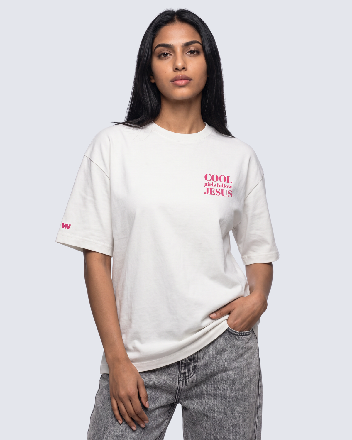 Camiseta Oversized - Cool Girls Follow Jesus