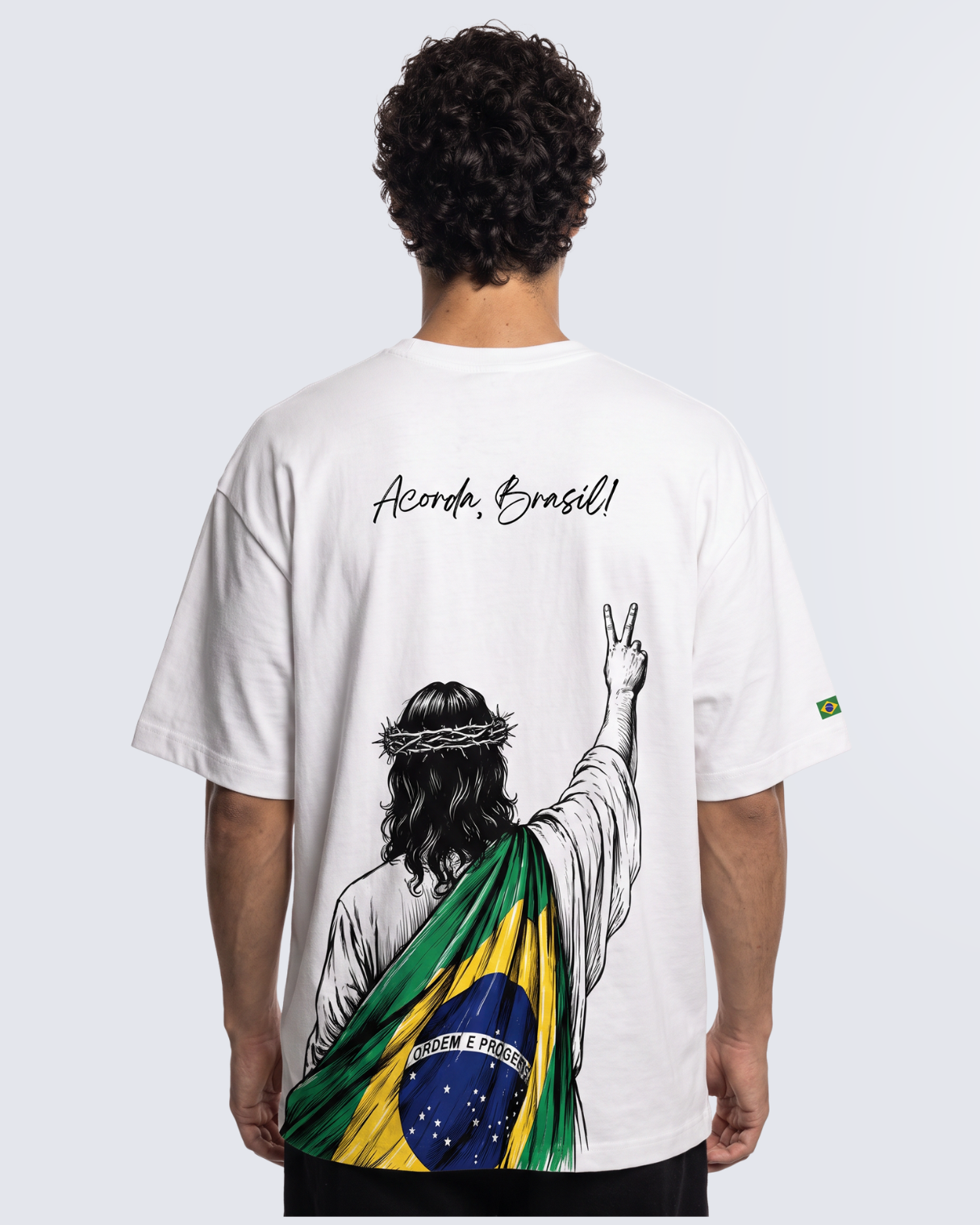 Camiseta Oversized - Acorda, Brasil!