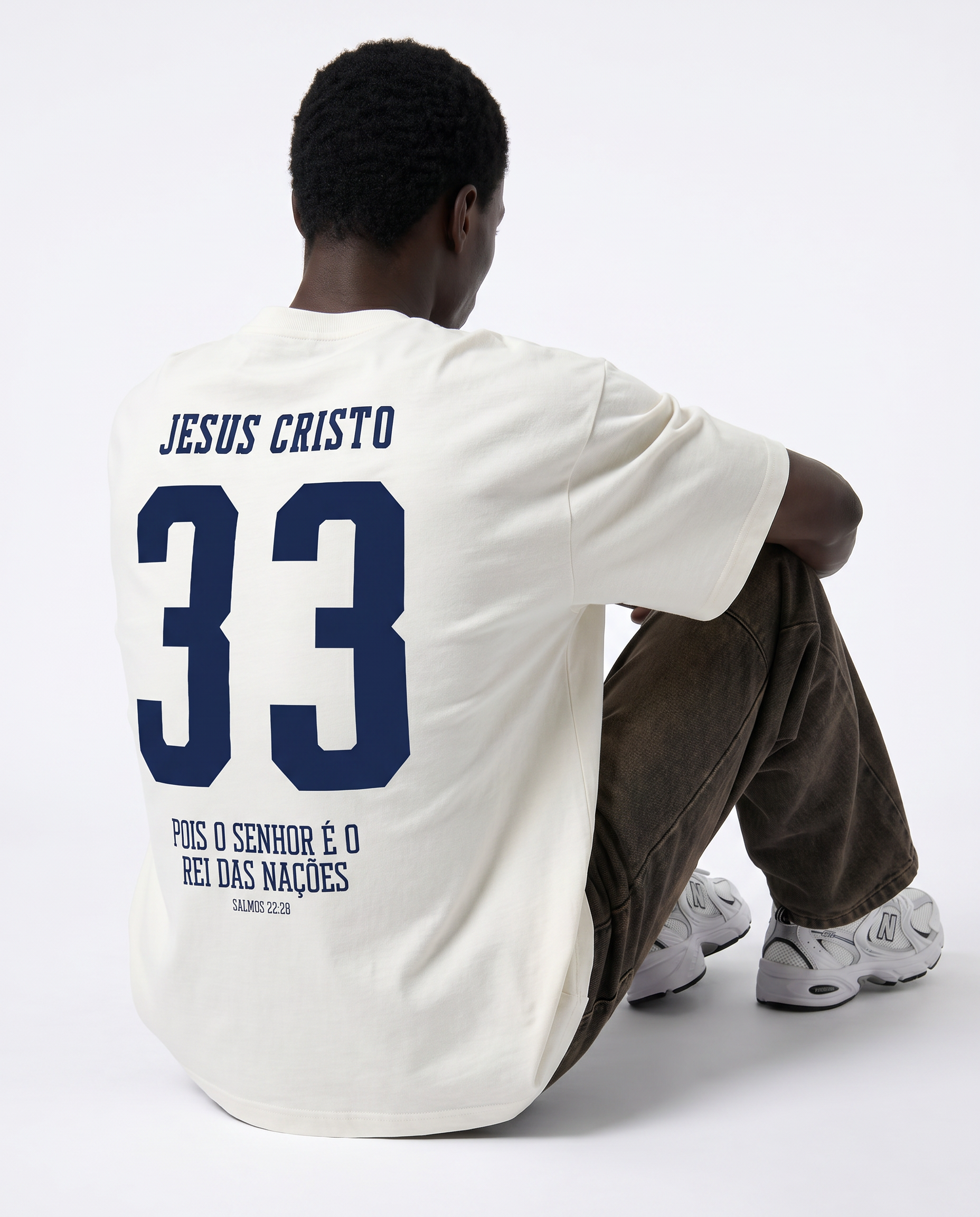 Camiseta Oversized OffWhite - Rei das Nações