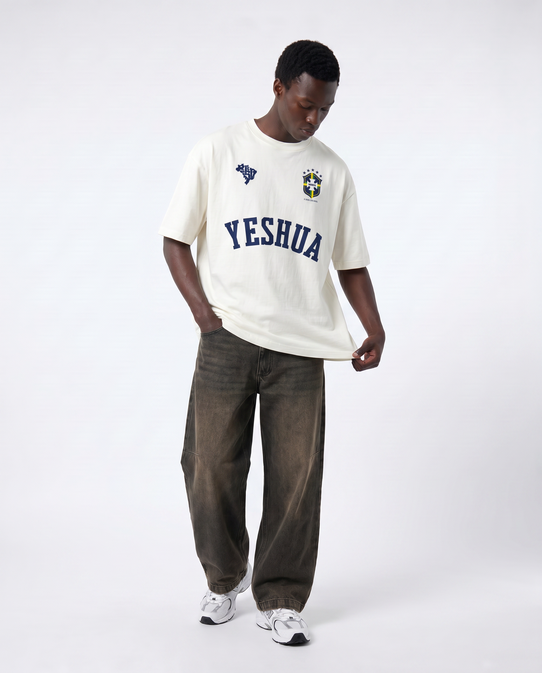Camiseta Oversized OffWhite - Rei das Nações