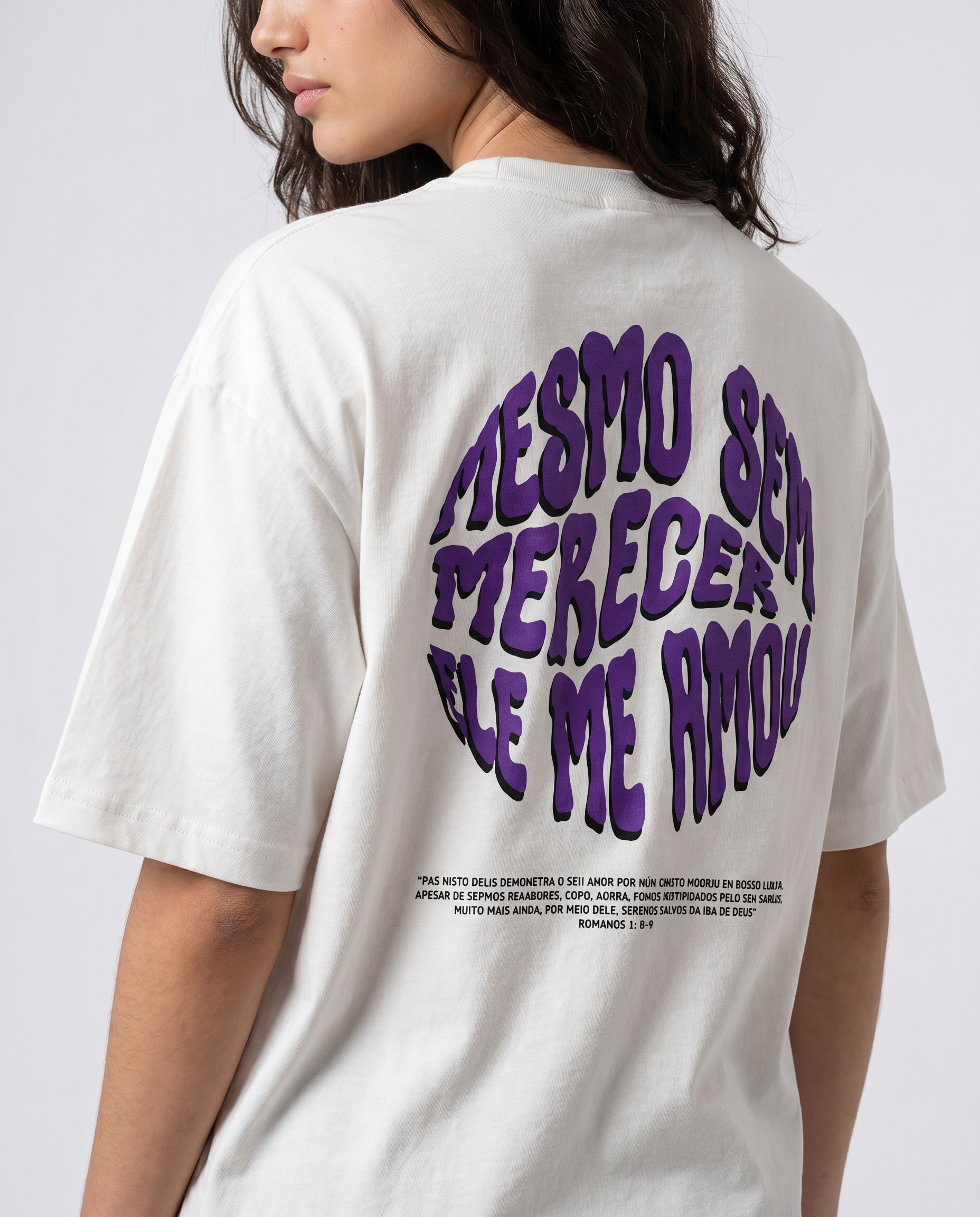 Camiseta Oversized - Ele me amou (OffWhite)