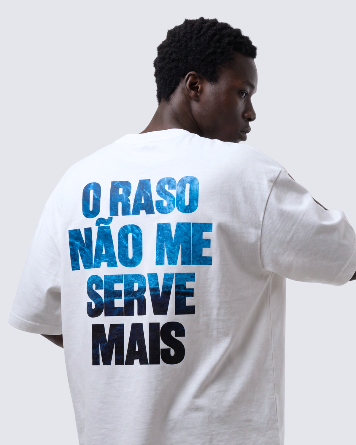 Camiseta Oversized - O raso não me serve mais