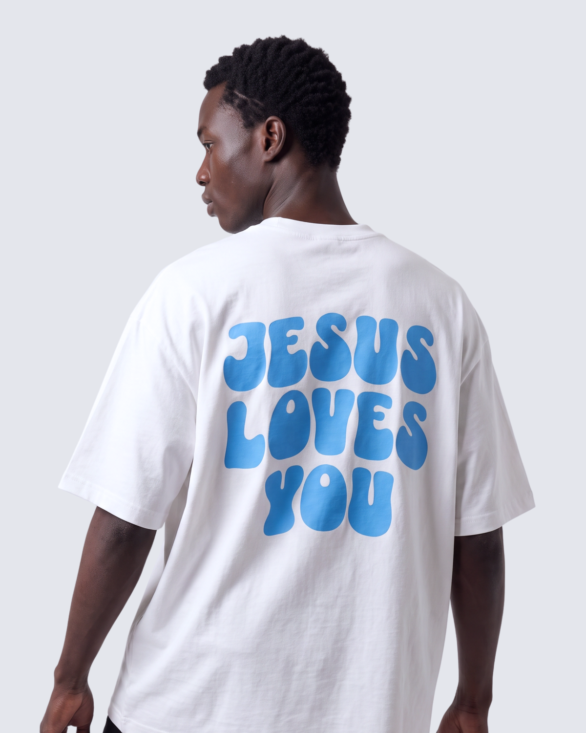 Camiseta Oversized - Jesus Loves You