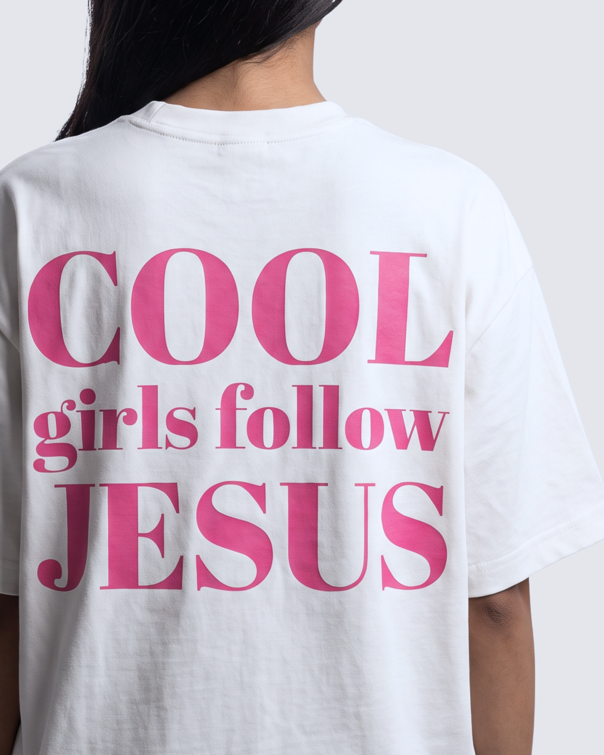Camiseta Oversized - Cool Girls Follow Jesus
