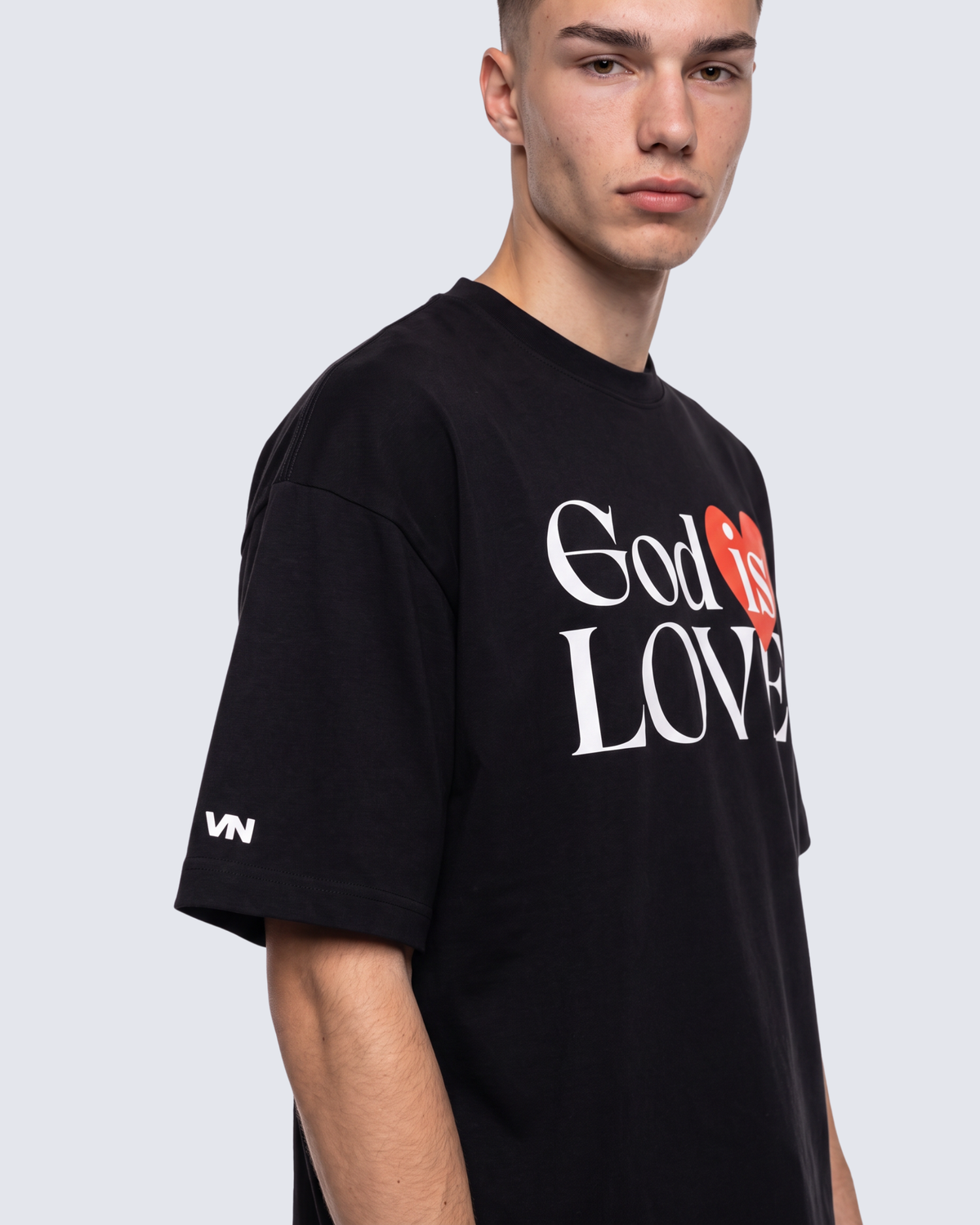 Camiseta Oversized - God is Love