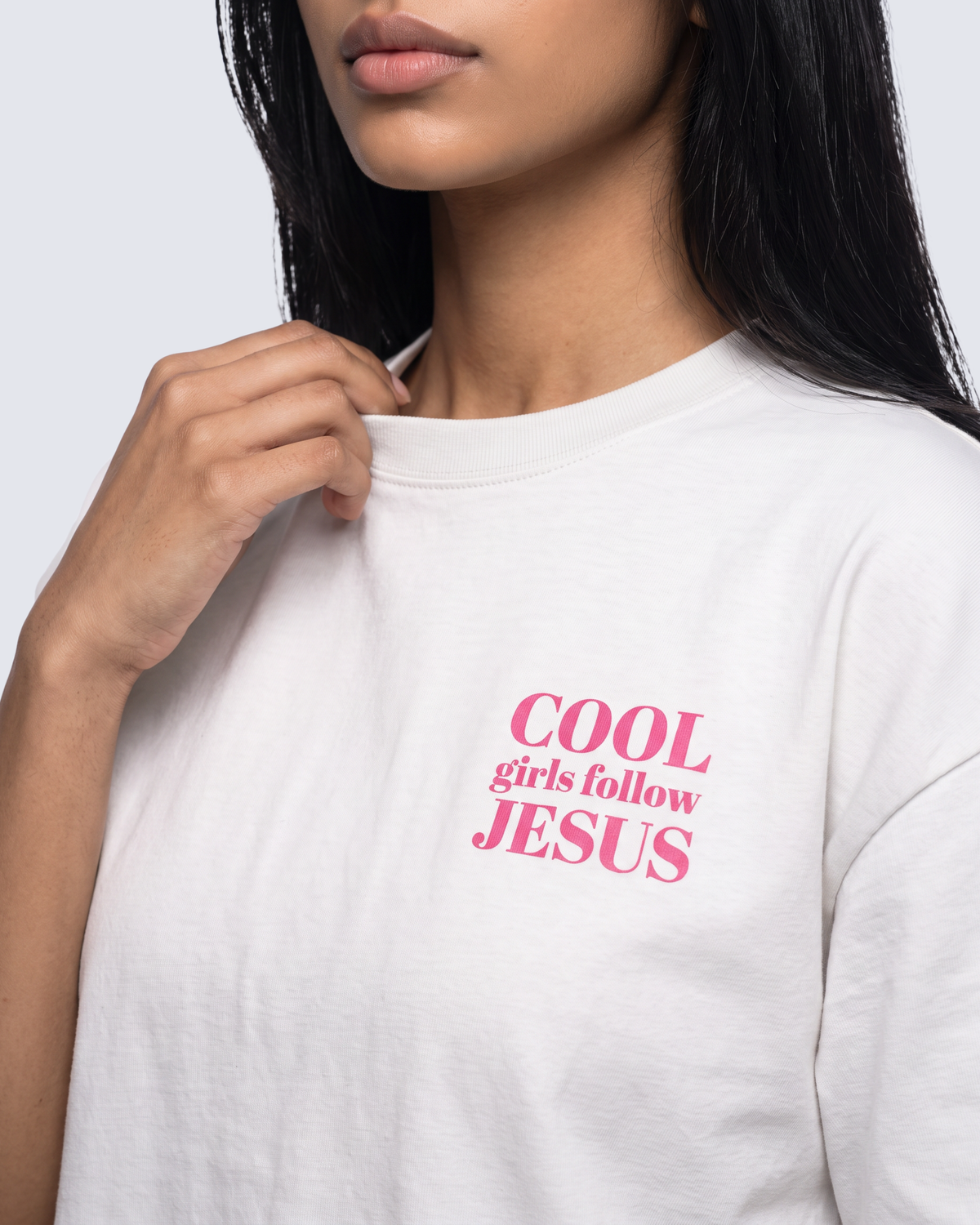 Camiseta Oversized - Cool Girls Follow Jesus