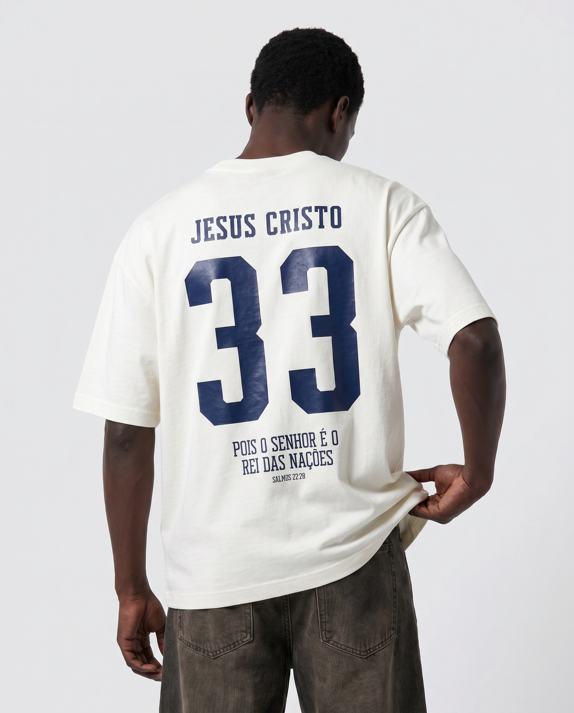 Camiseta Oversized OffWhite - Rei das Nações