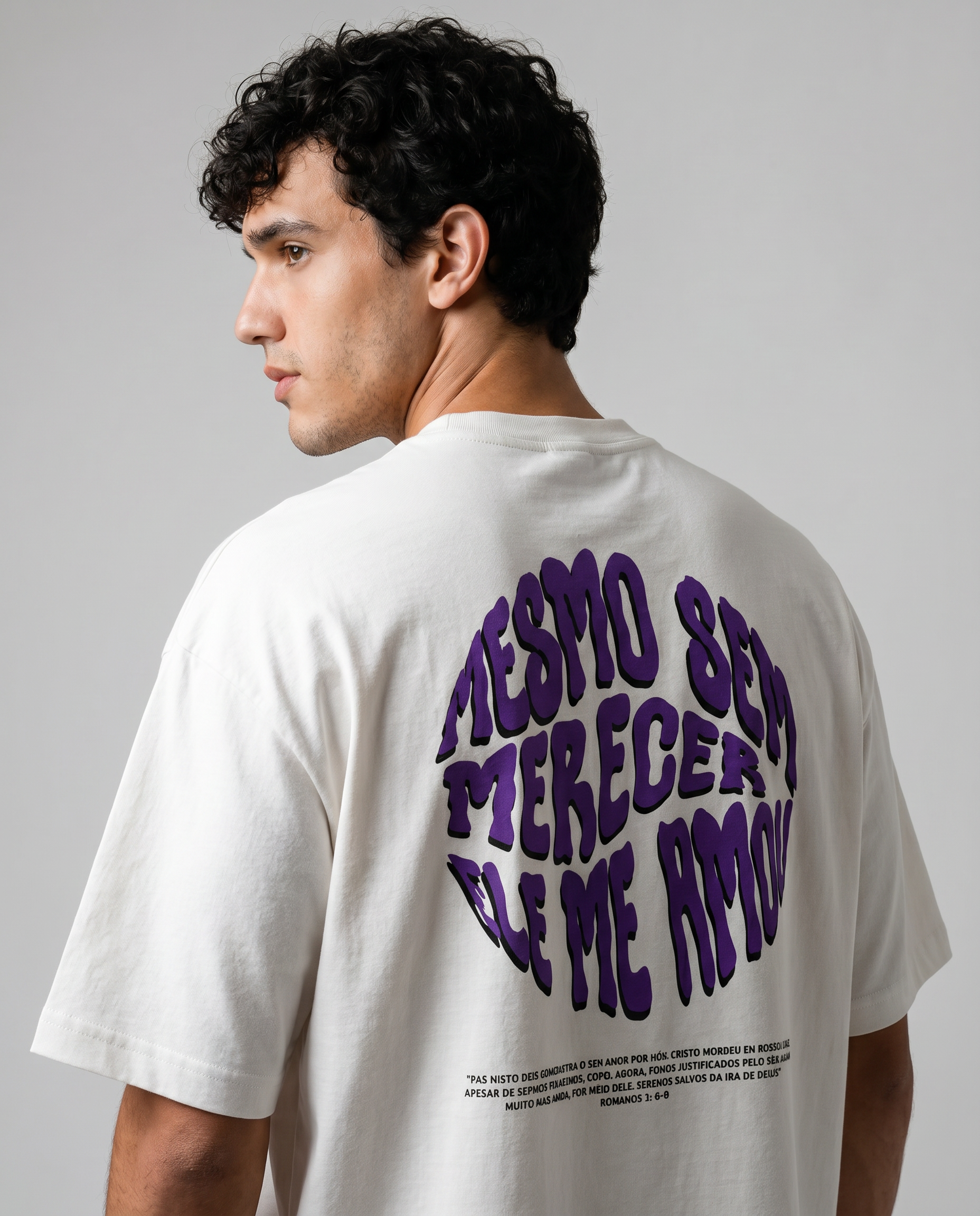 Camiseta Oversized - Ele me amou (OffWhite)