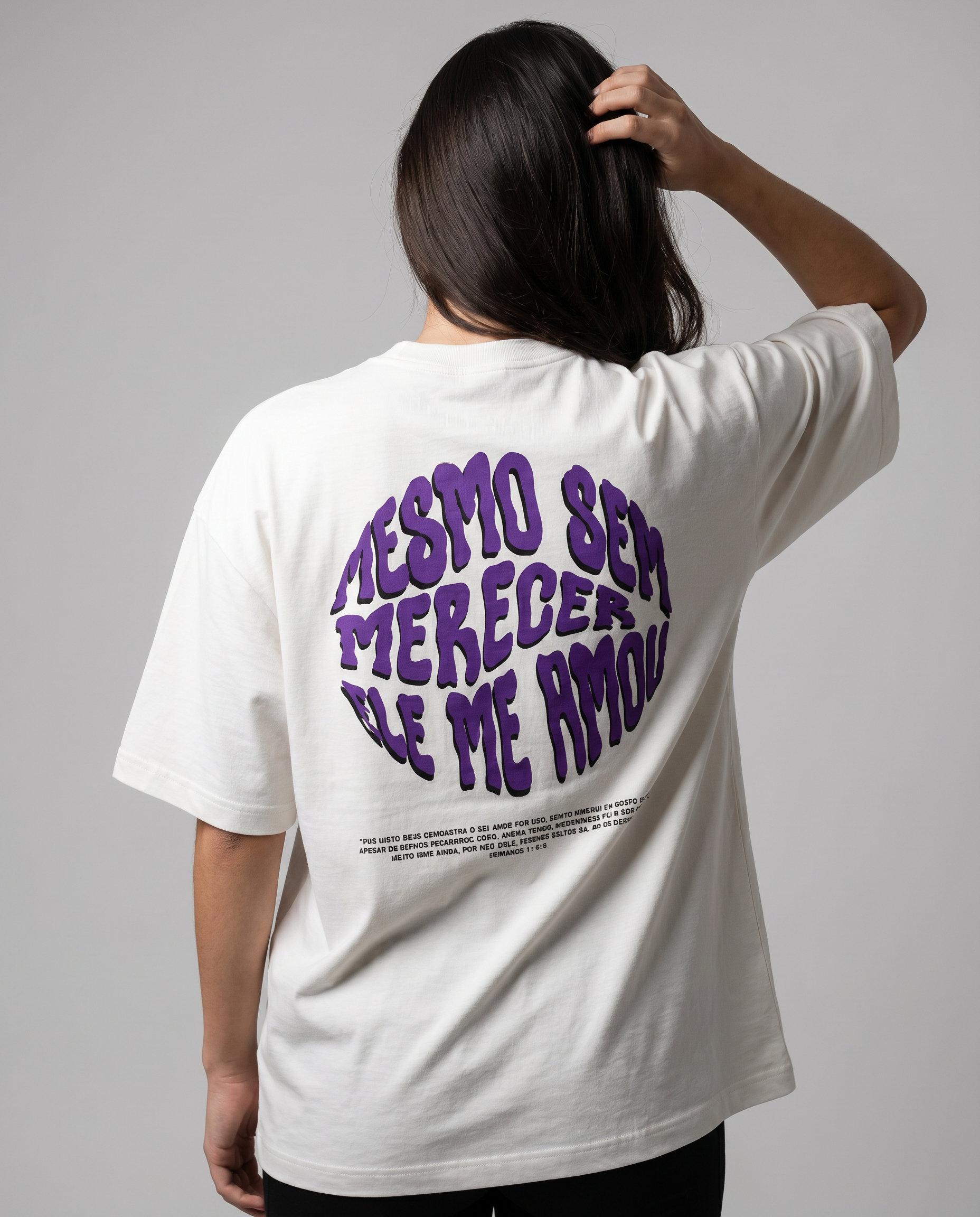 Camiseta Oversized - Ele me amou (OffWhite)