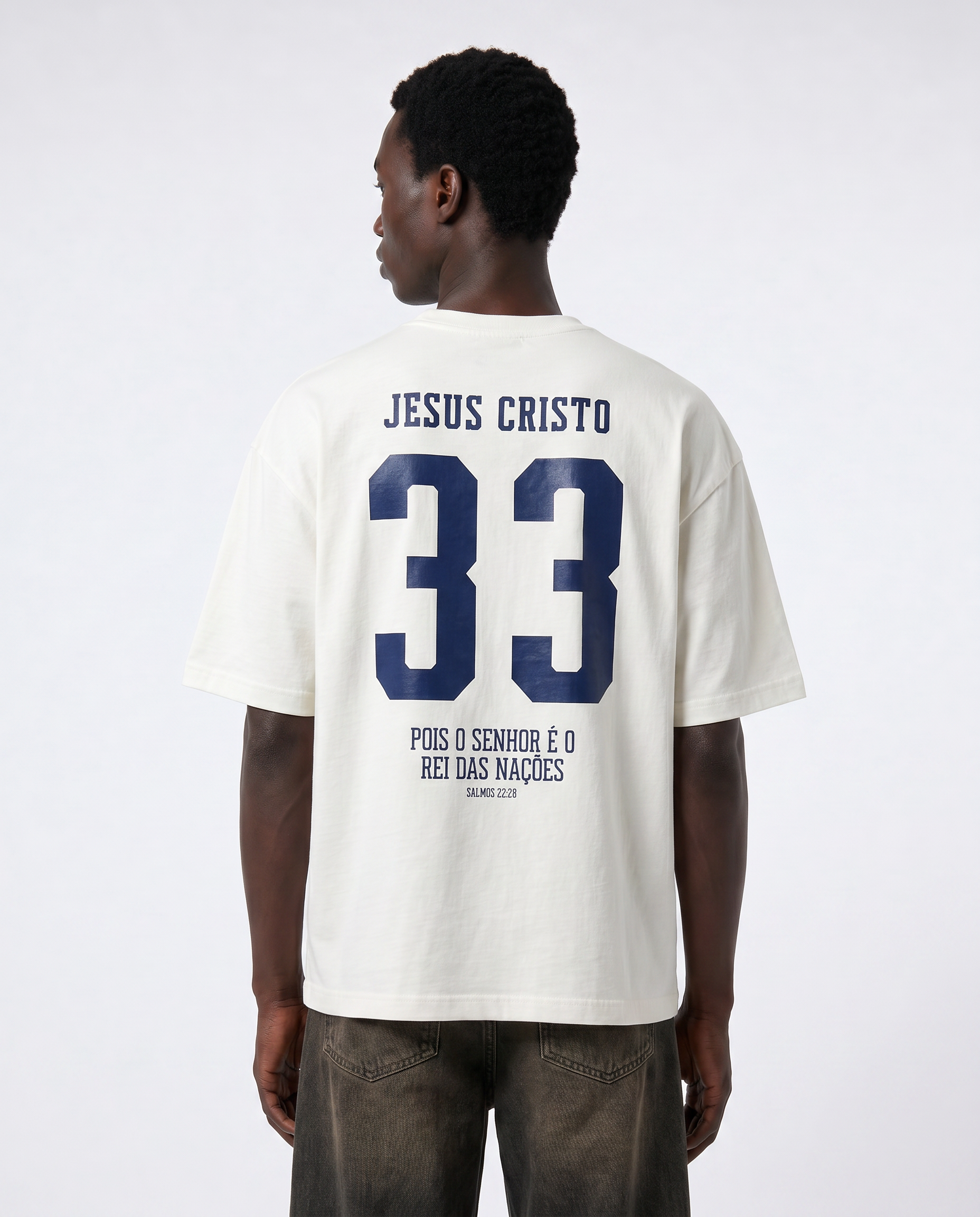 Camiseta Oversized OffWhite - Rei das Nações
